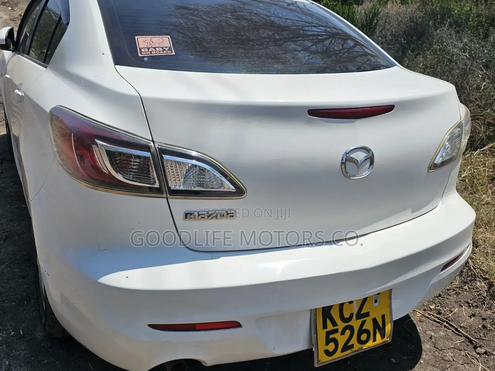 Mazda Axela 2013 White