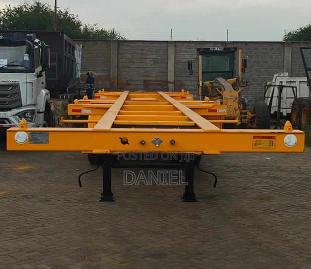 Flatbed Trailers/Skeletal/Tipping/Low-Bed Trailers - thumbnail 5