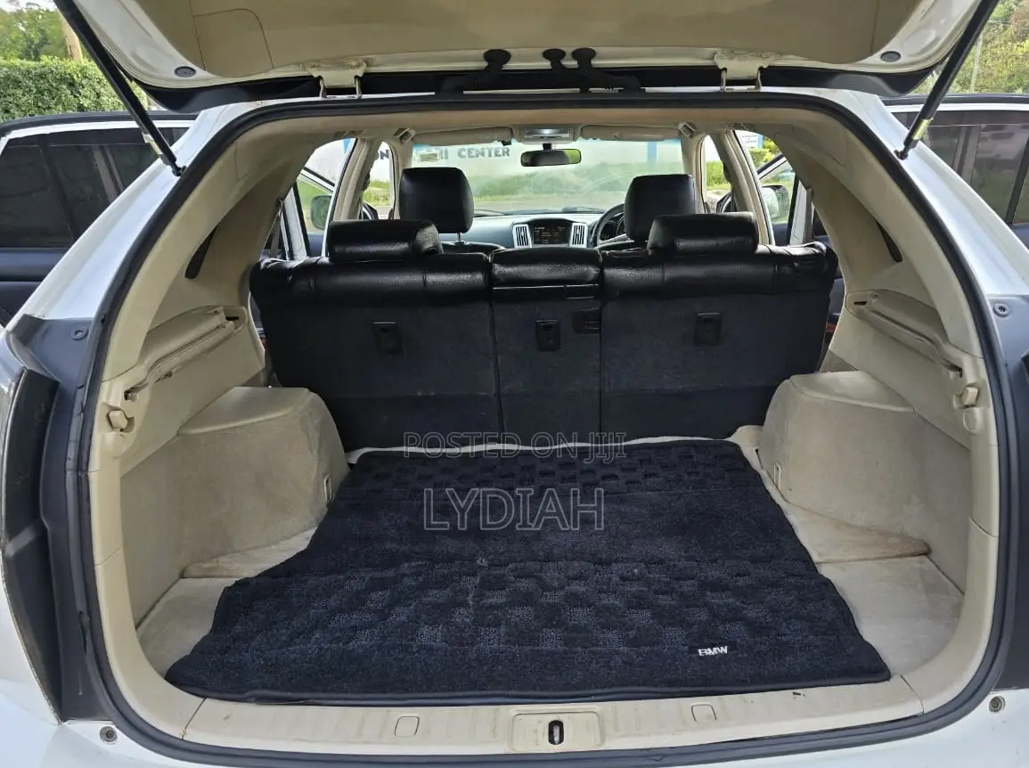 Toyota Harrier 2008 White