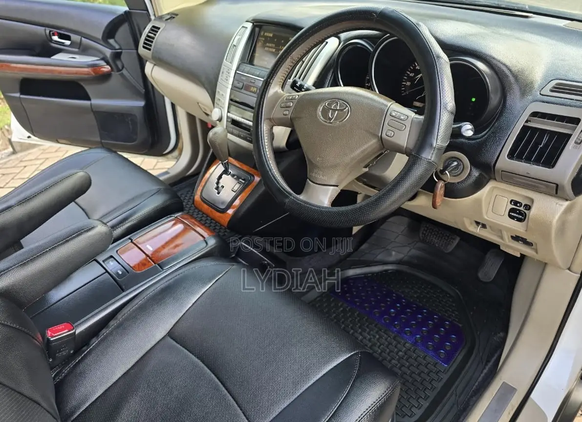 Toyota Harrier 2008 White