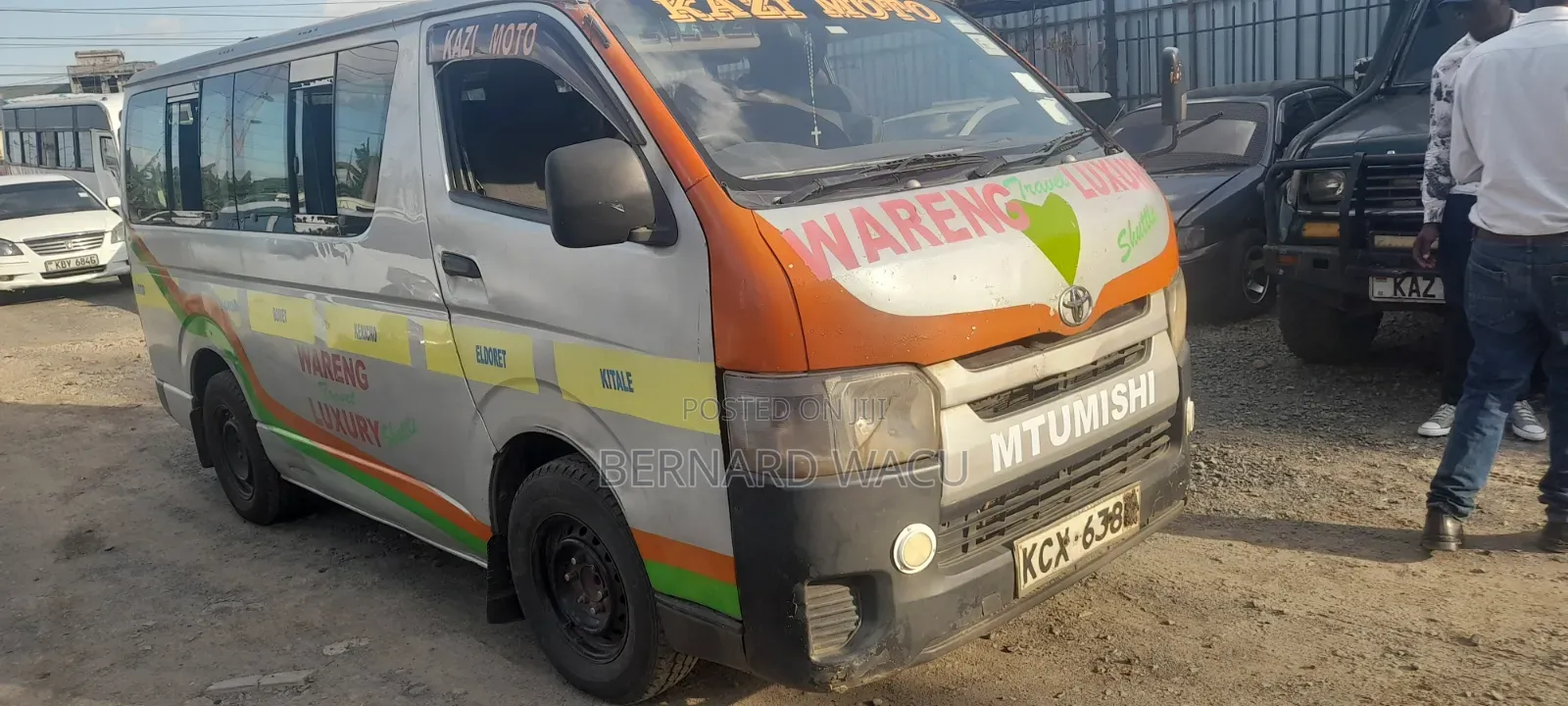 Toyota HiAce 2012 Silver