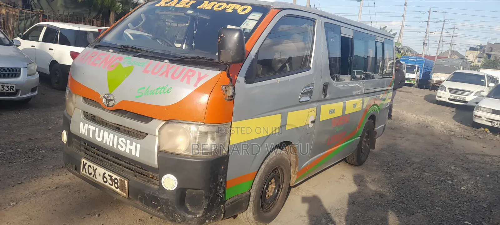 Toyota HiAce 2012 Silver
