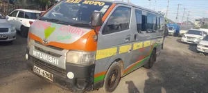 Toyota HiAce 2012 Silver