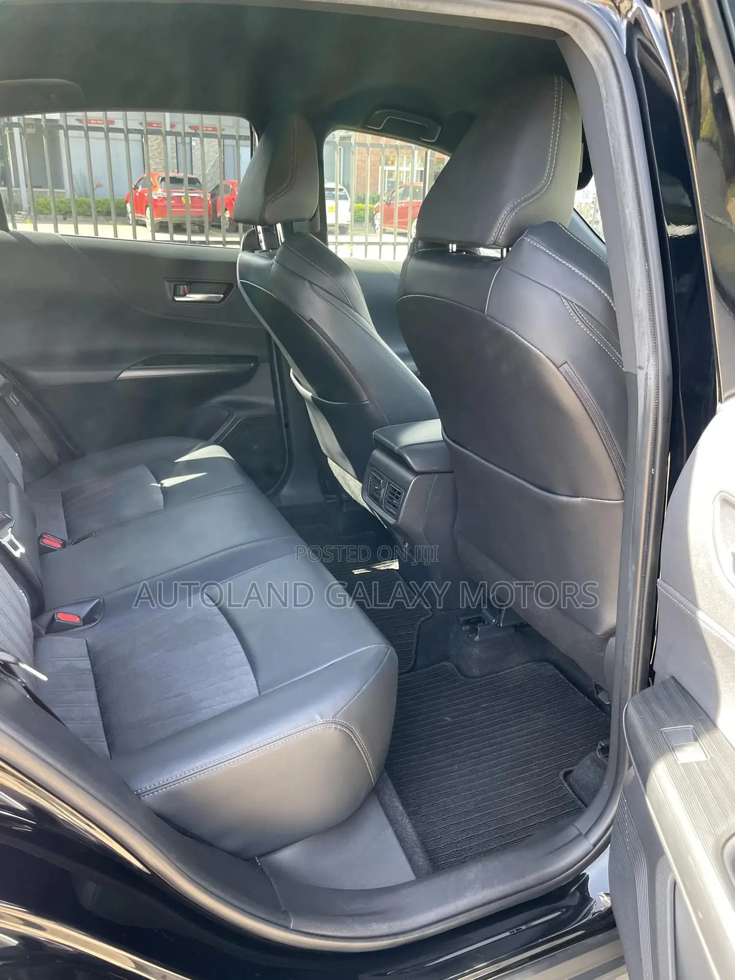 Toyota Harrier 2020
