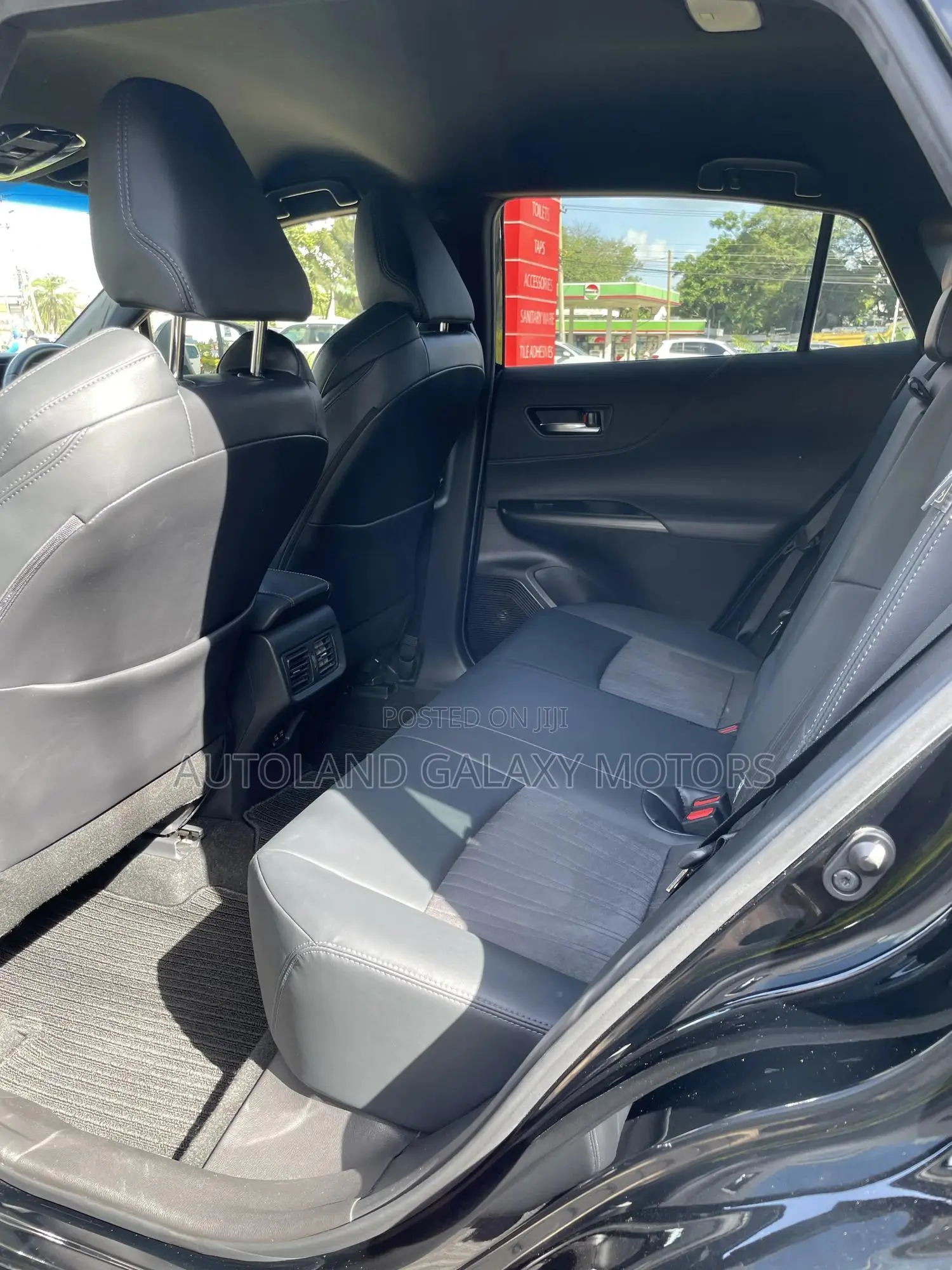 Toyota Harrier 2020