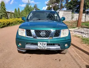 Nissan Navara 2005 Green