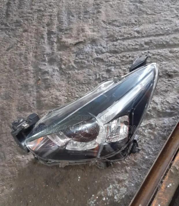 Mazda Demio 2018 Headlight
