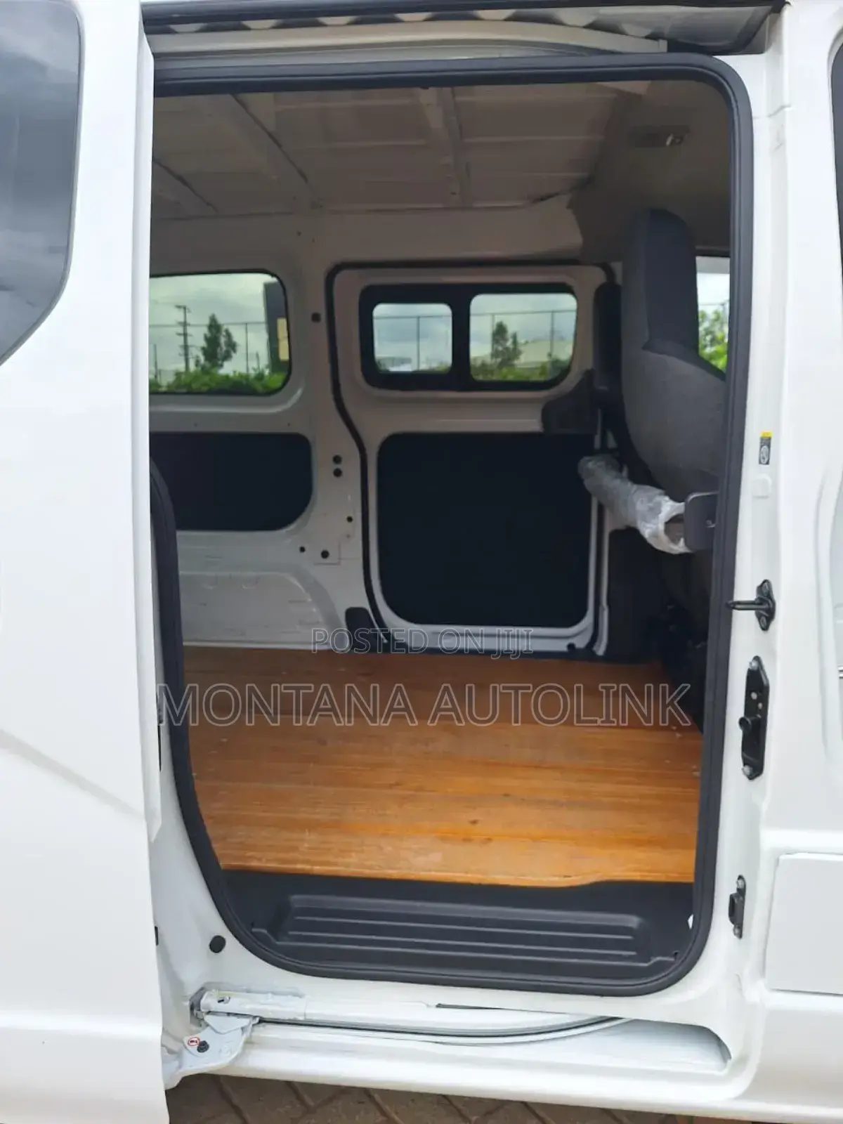 Nissan NV200 2019 White