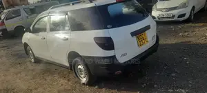 Nissan Advan 2008 White