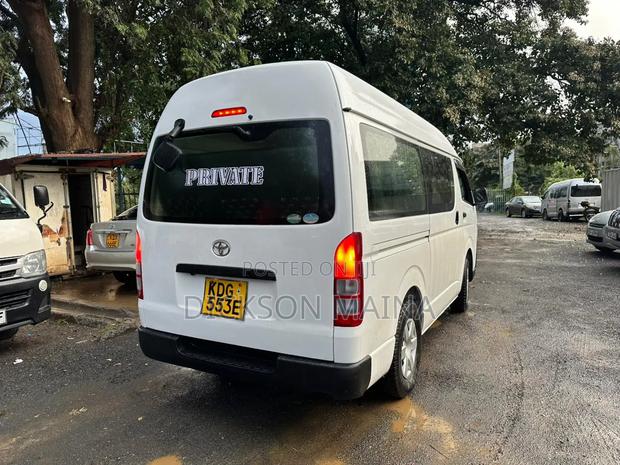 Toyota HiAce 2016 White - thumbnail 6