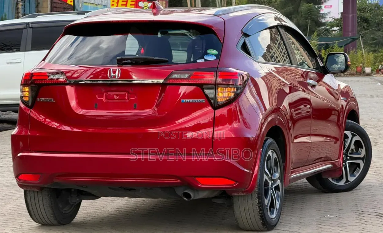 Honda Vezel 2019 Red