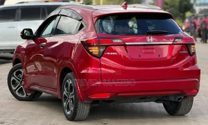 Honda Vezel 2019 Red