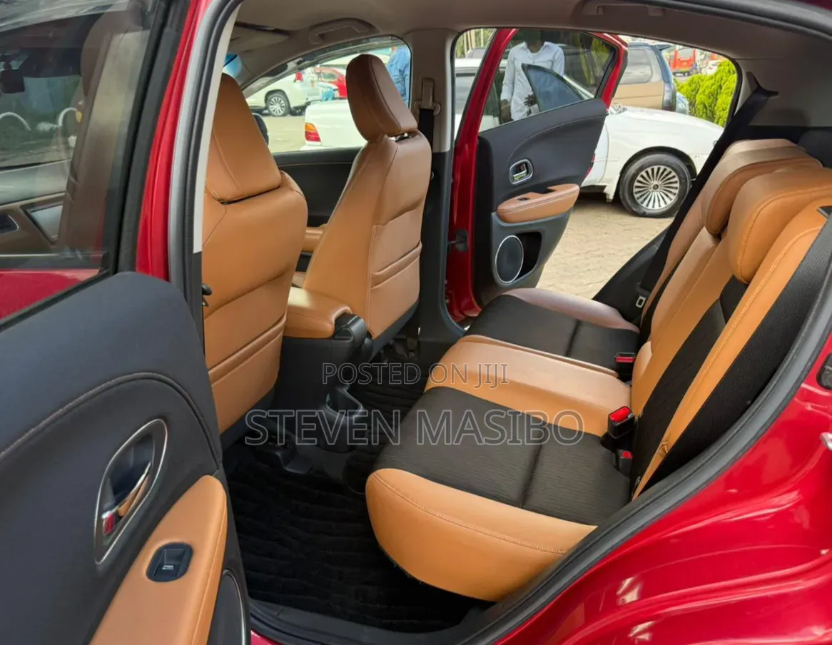 Honda Vezel 2019 Red