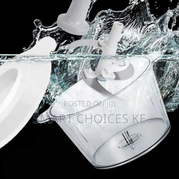 Multi-Function Hand-Press Food Chopper 
Effortless Chopping - thumbnail 8