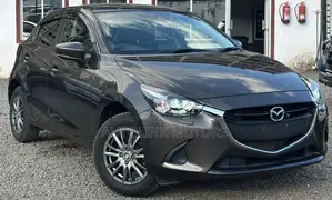 Mazda 2 2019 Gray