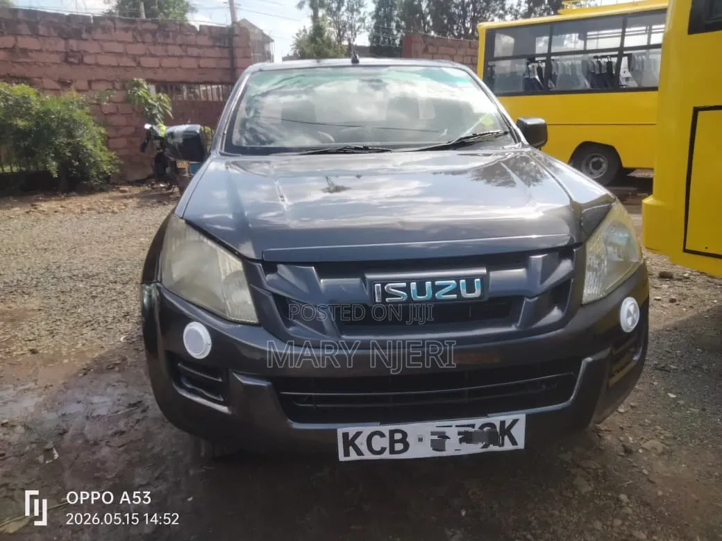 Isuzu D-MAX 2014