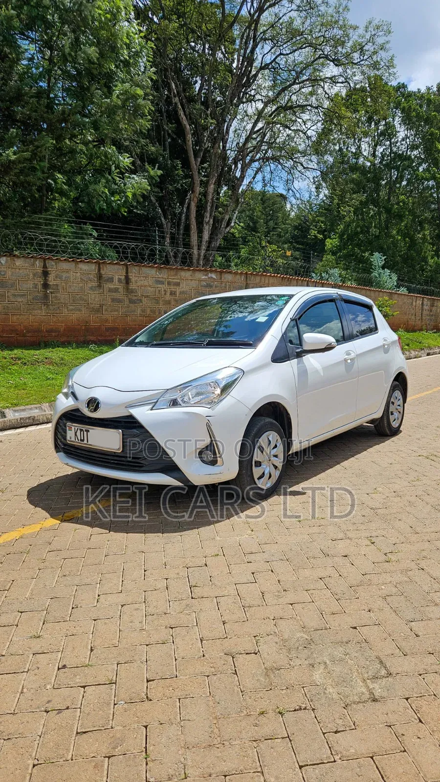 Toyota Vitz 2018 White