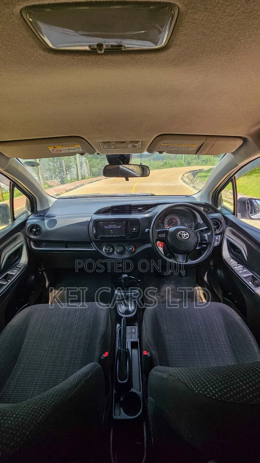 Toyota Vitz 2018 White