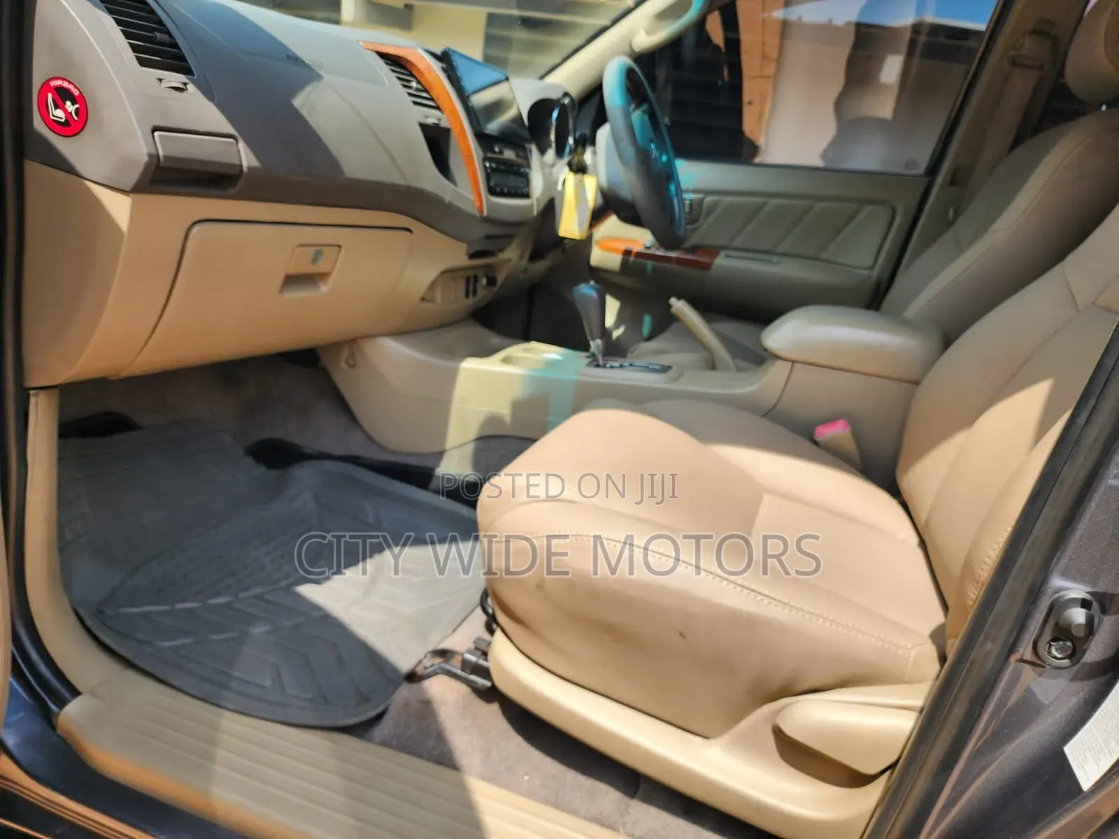 Toyota Fortuner 2011 Gray