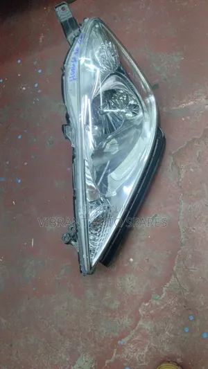 Hinda Fit 2008 Headlight