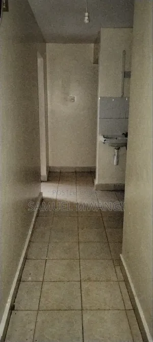 3bdrm Block of Flats in Seasons Estate for sale