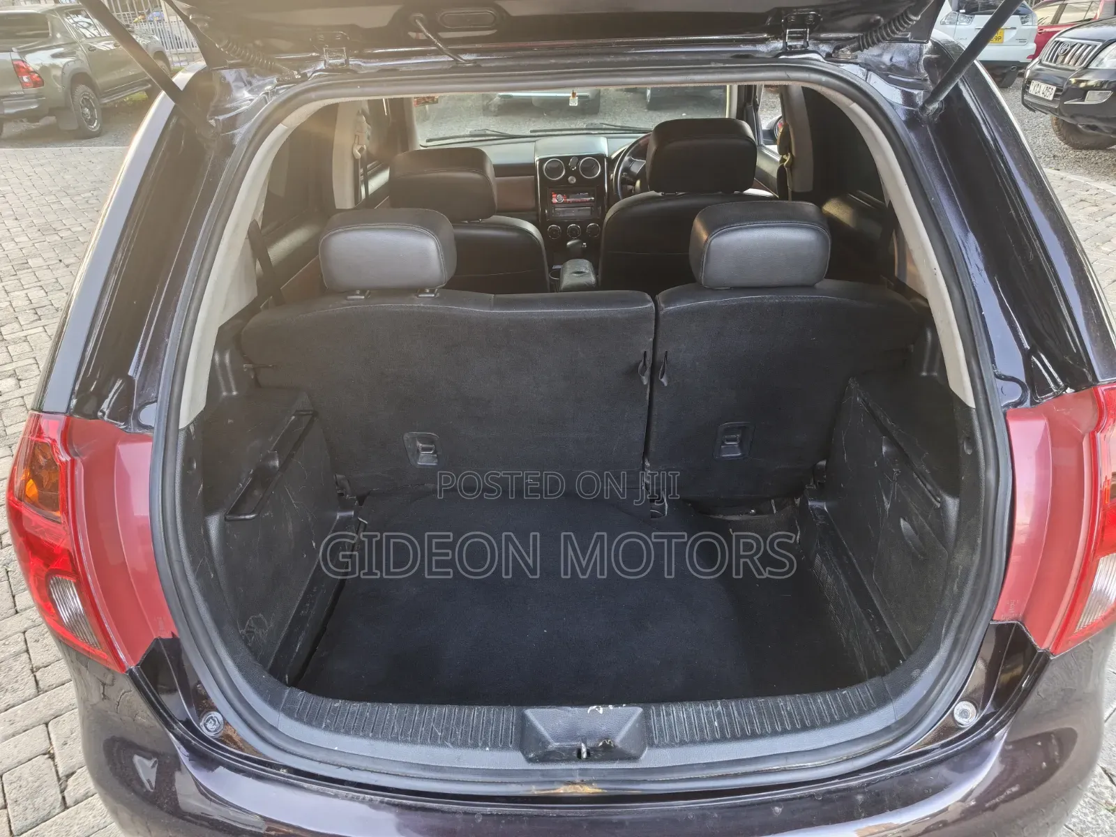 Mazda Verisa 2009 Brown