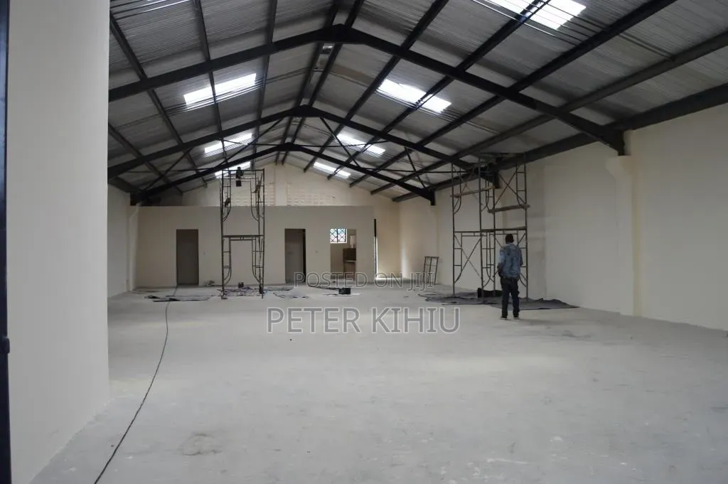 Godown to Let 5600sqft in Baba Dogo