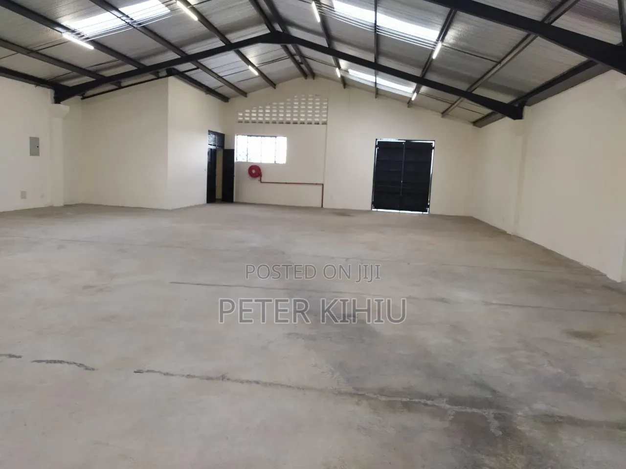 Godown to Let 5600sqft in Baba Dogo