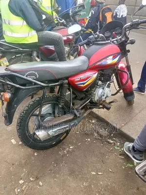 Bajaj Boxer 2022 Red