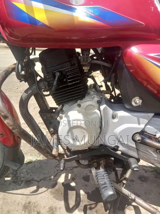 Bajaj Boxer 2022 Red - thumbnail 4