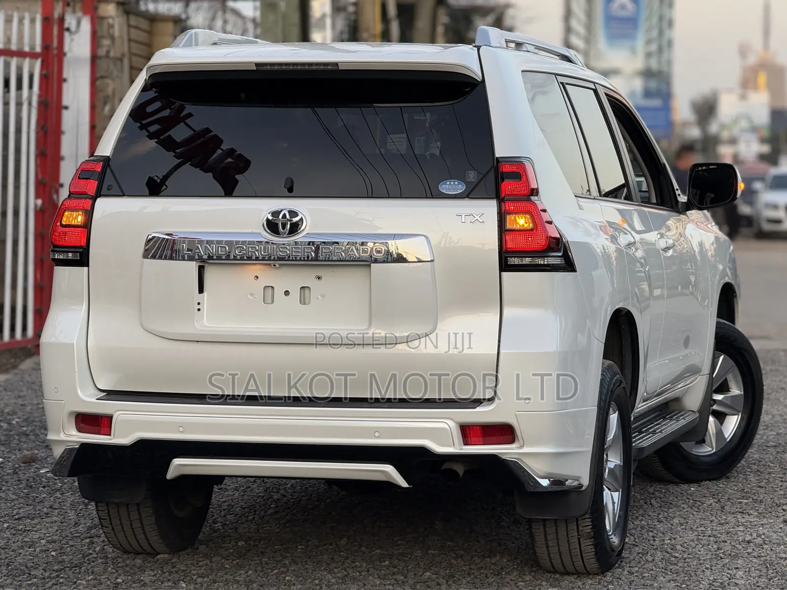 Toyota Land Cruiser Prado 2.7 2019 White