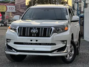 Toyota Land Cruiser Prado 2.7 2019 White