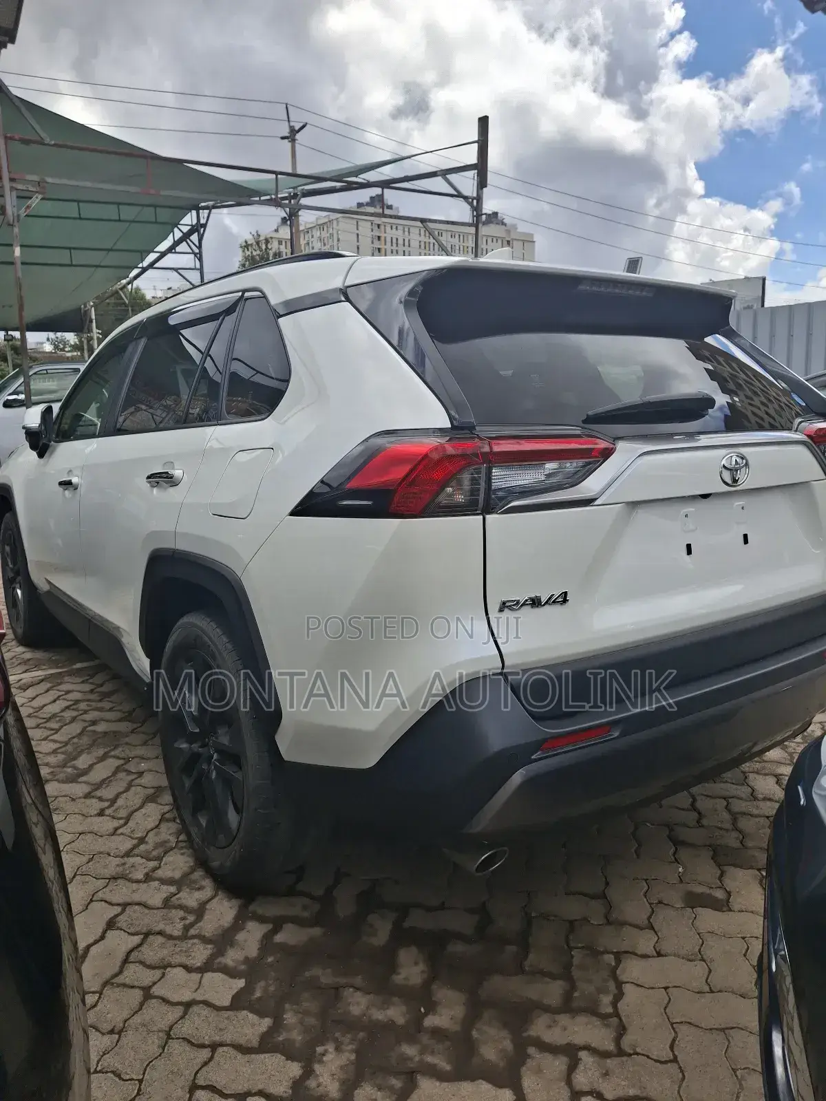 Toyota RAV4 2019 White