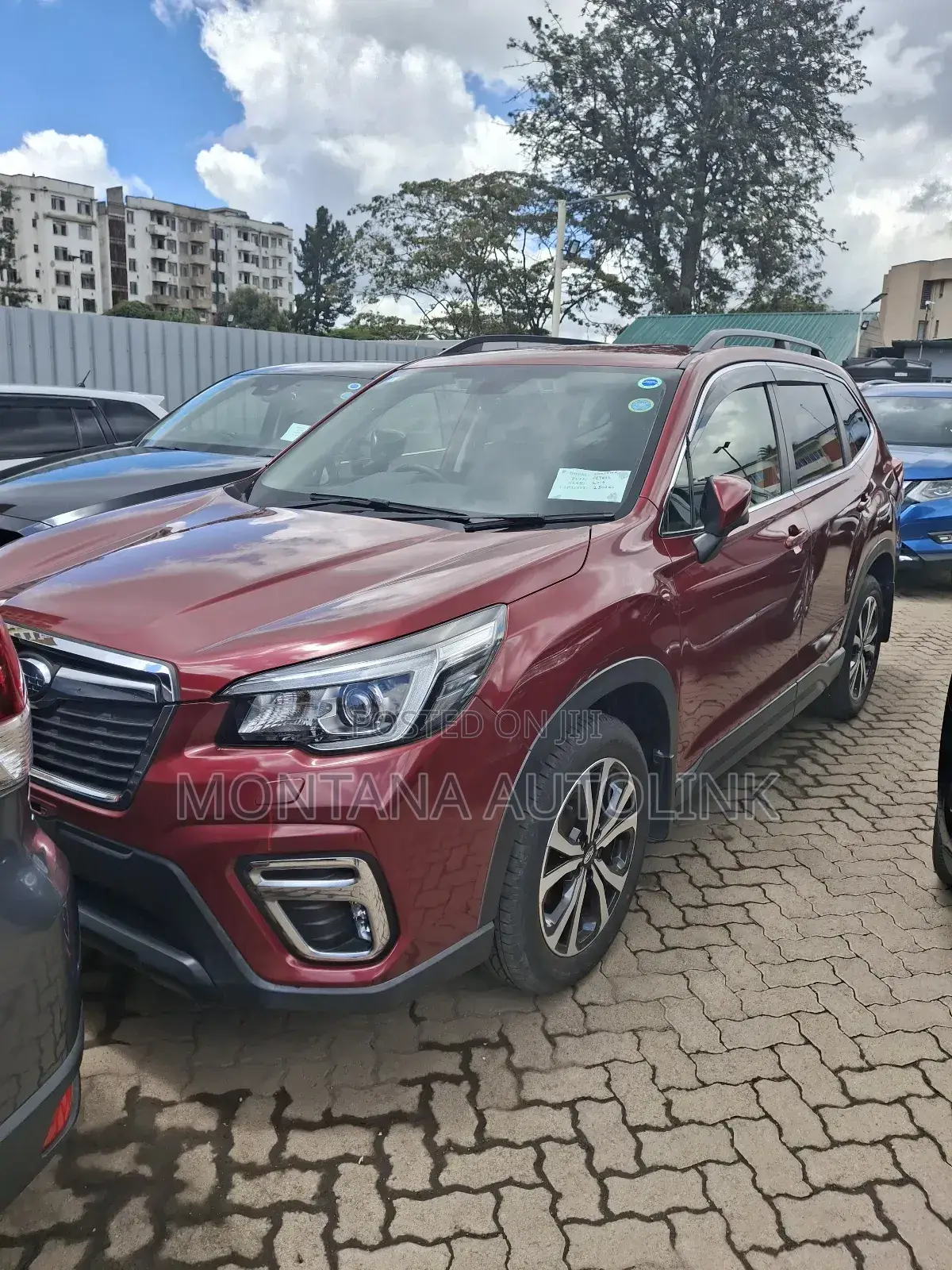 Subaru Forester Premium AWD 2019 Red