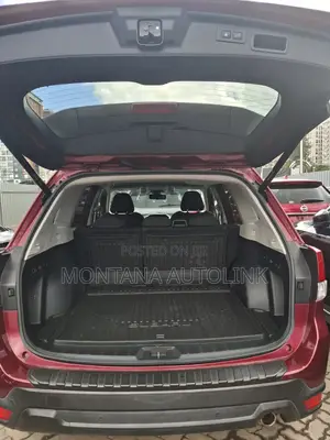 Subaru Forester Premium AWD 2019 Red