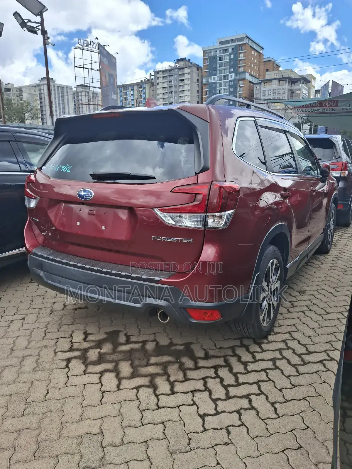 Subaru Forester Premium AWD 2019 Red