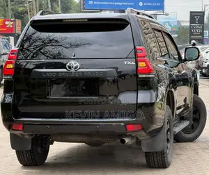 Toyota Land Cruiser Prado 2021