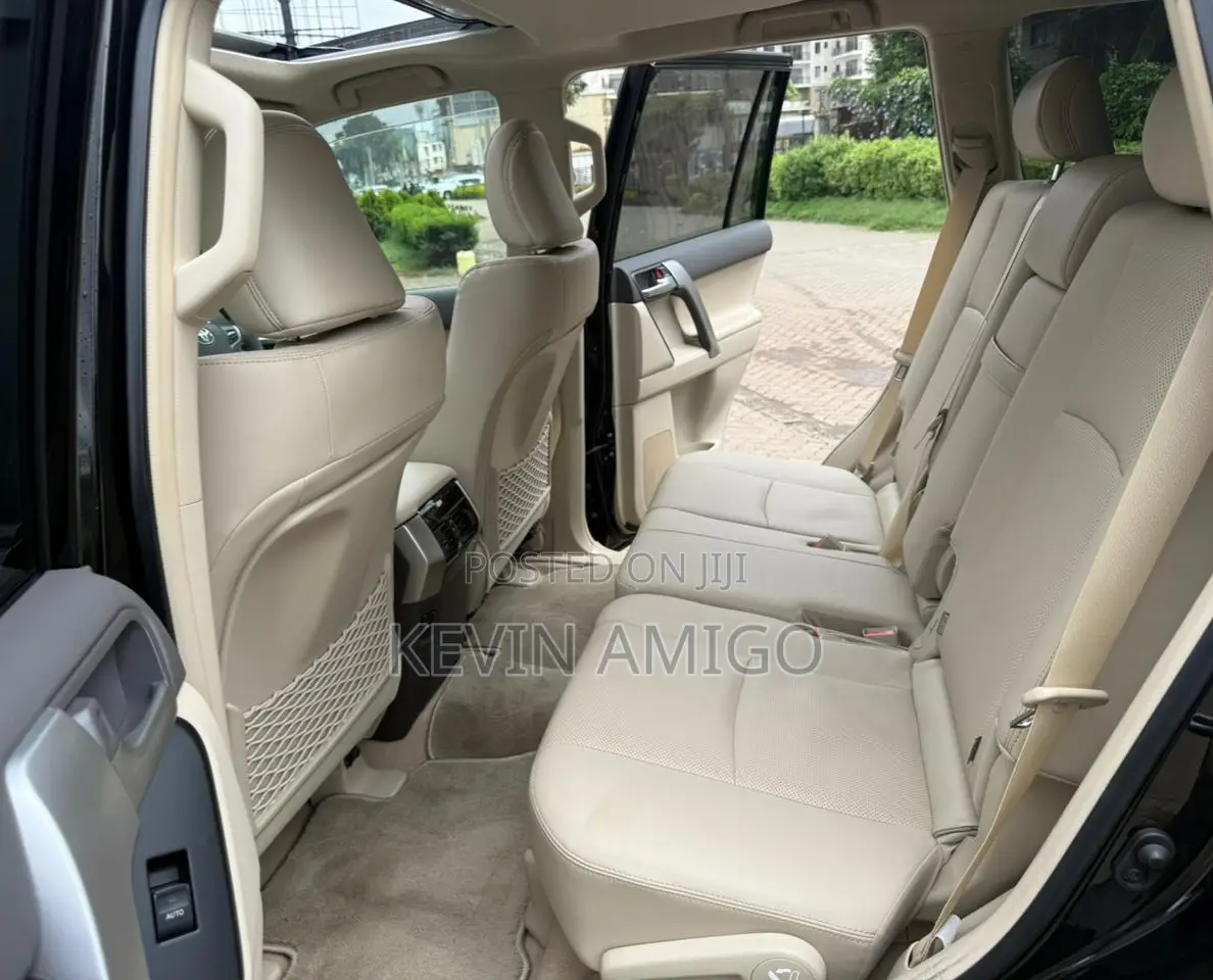 Toyota Land Cruiser Prado 2021
