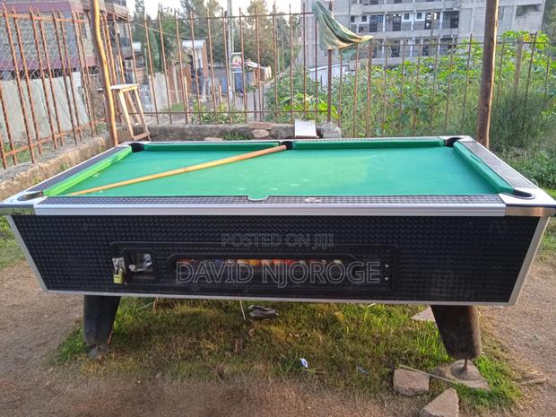 Mable Pool Table - main view