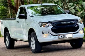Isuzu D-MAX 2025 White
