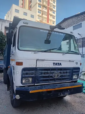 Tata LPK 2518 6×4 Tipper 2021 White