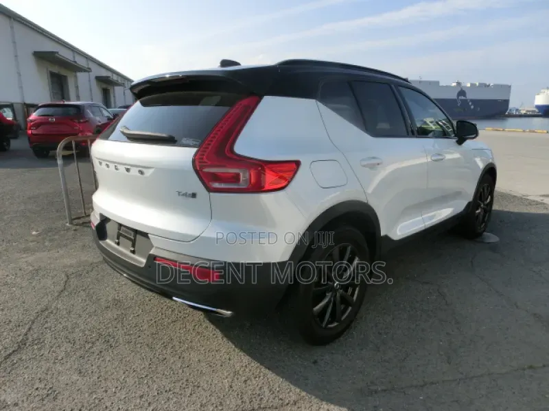 Volvo XC40 2019 White