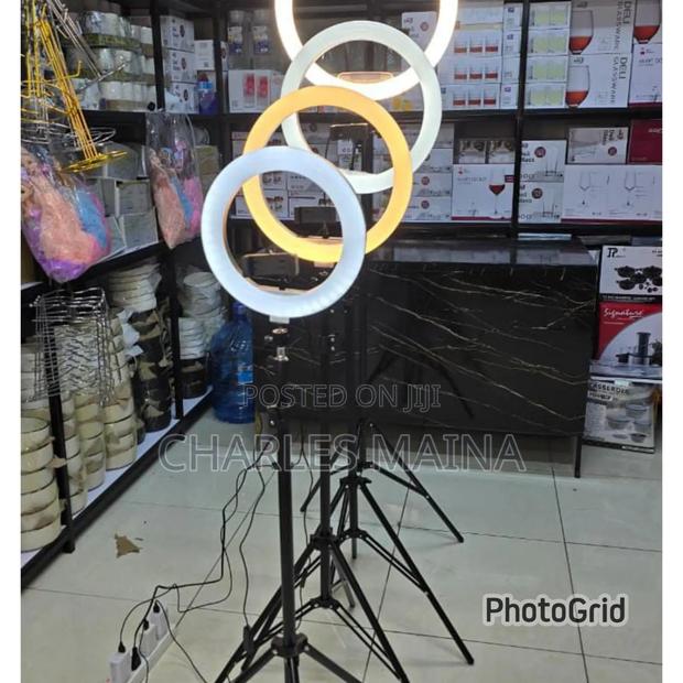 3 Coloured Ring Light - main view