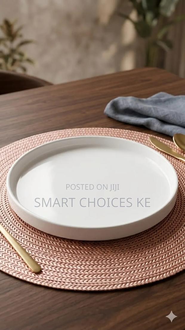 Ceramic Round Platter
Material: Ceramic 
Size:10.5inch