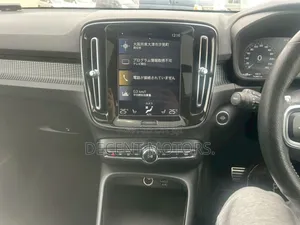 Volvo XC40 T5 Petrol AWD 2020 Blue