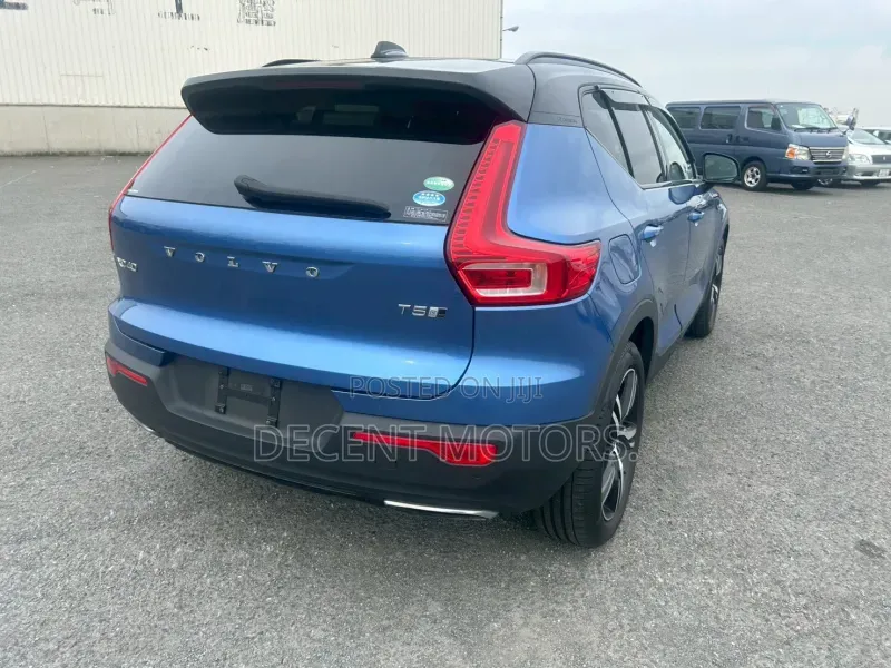 Volvo XC40 T5 Petrol AWD 2020 Blue