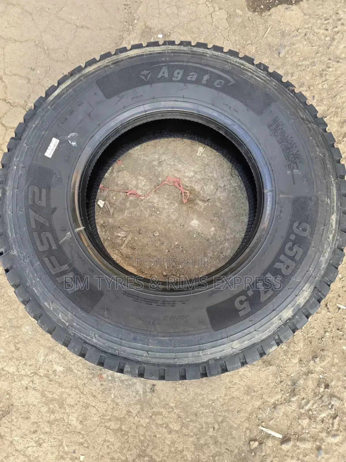9.5 R17. 5 Agate Tyres (Allposition)