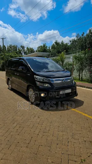 Toyota Vellfire 2014 Black