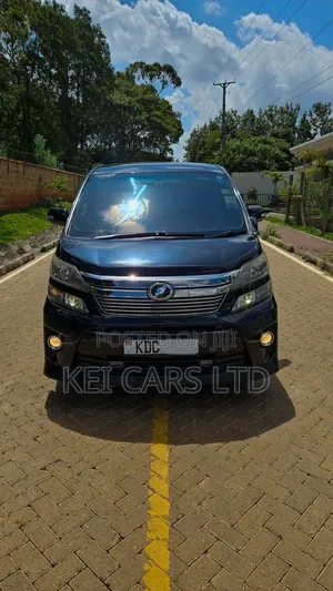 Toyota Vellfire 2014 Black
