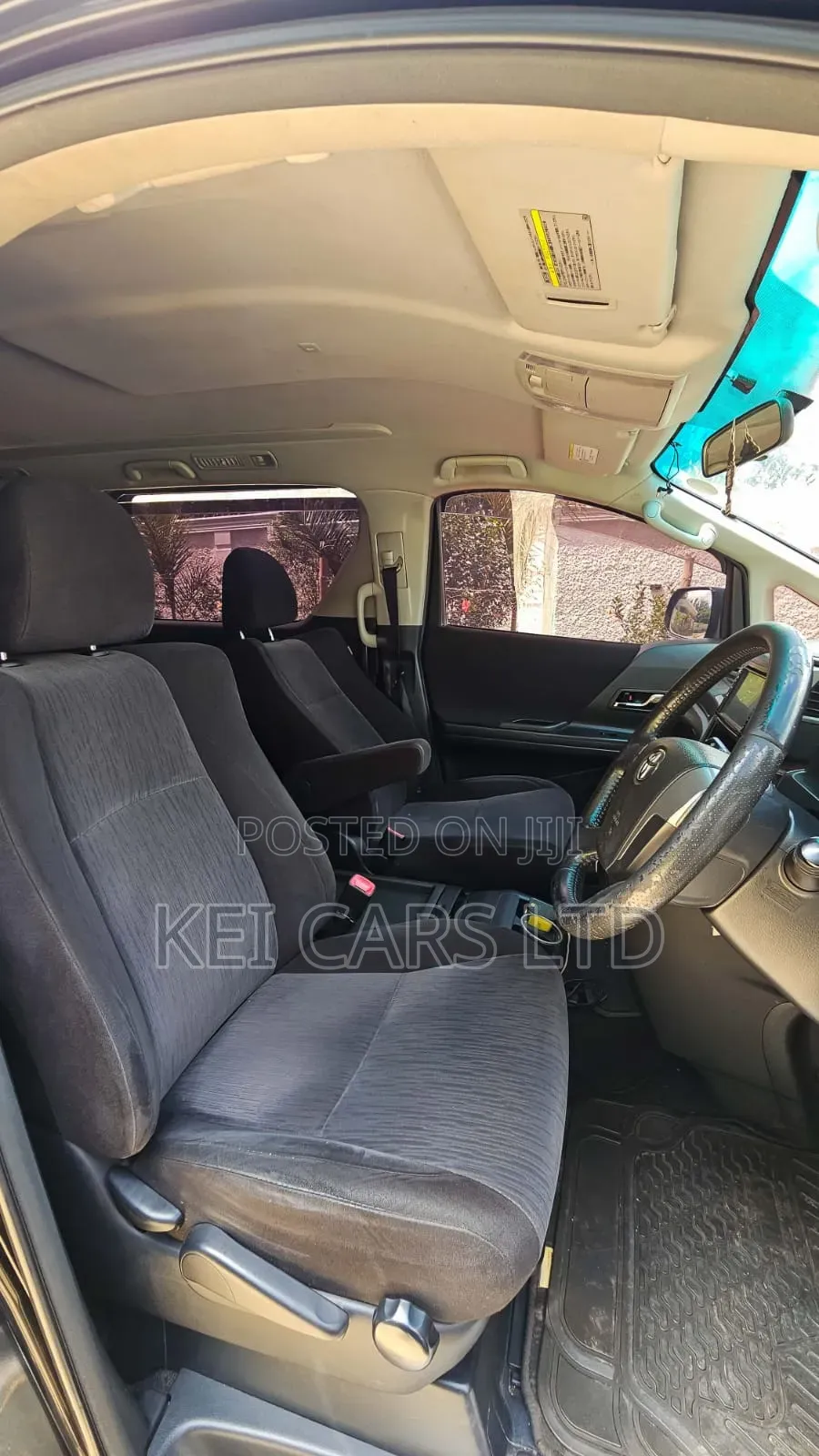 Toyota Vellfire 2014 Black